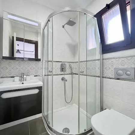 Luxurious With Pool Directly By The Sea * Кешме