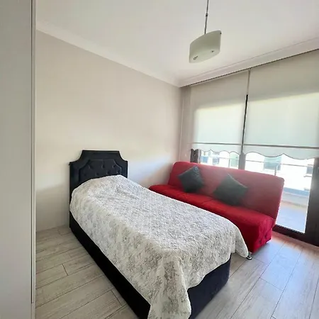 Вилла Luxurious With Pool Directly By The Sea Кешме
